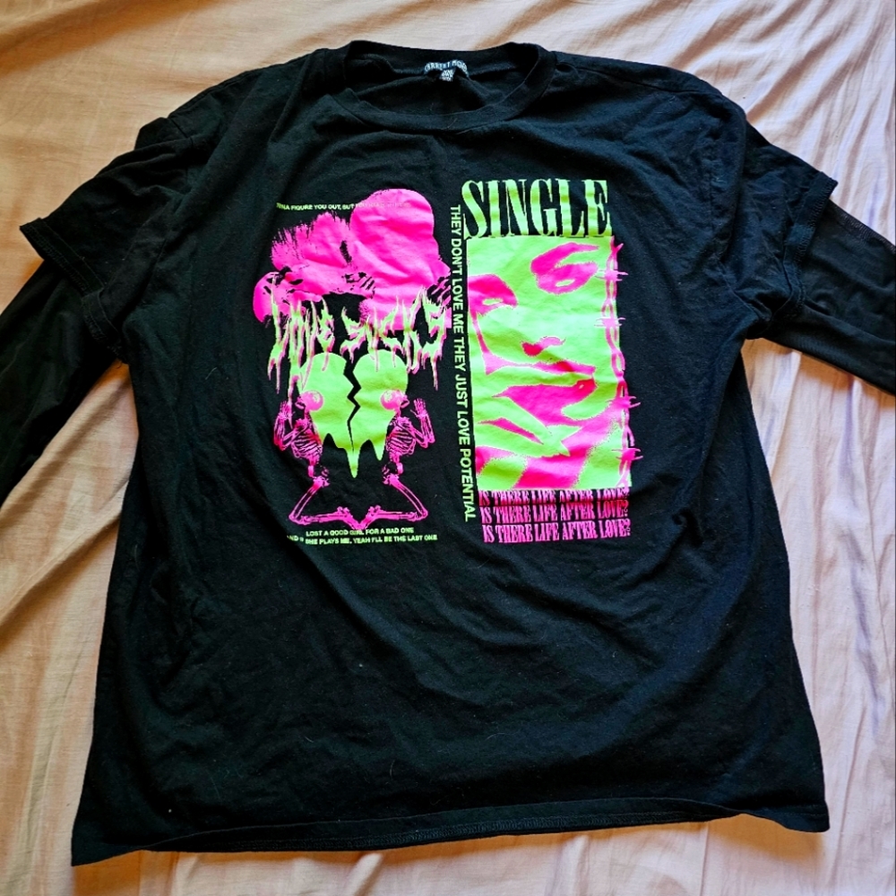 Long-sleeved Shirt